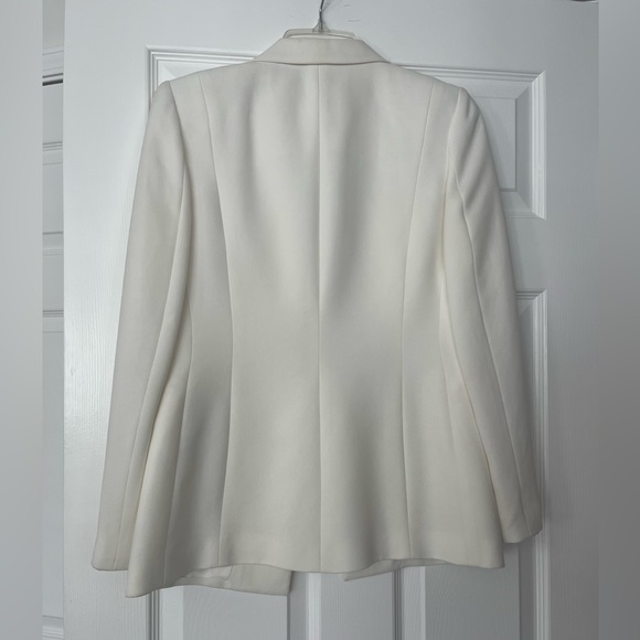 Casual Corner White Blazer - Picture 6 of 7